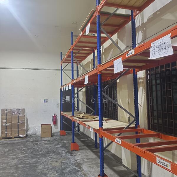 Semi-D Factory for Sale in Kawasan Perindustrian Batu Caves (Batu Caves) - Peter Chong - Interior - PropertyGuru.com.my