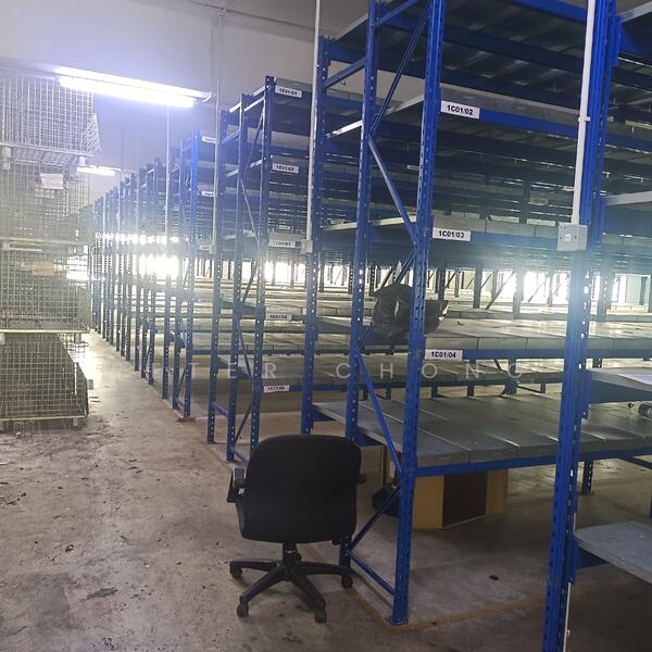 Semi-D Factory for Sale in Kawasan Perindustrian Batu Caves (Batu Caves) - Peter Chong - Interior - PropertyGuru.com.my