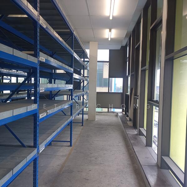 Semi-D Factory for Sale in Kawasan Perindustrian Batu Caves (Batu Caves) - Peter Chong - Interior - PropertyGuru.com.my