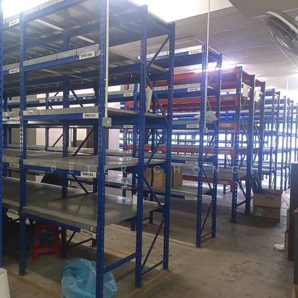 Semi-D Factory for Sale in Kawasan Perindustrian Batu Caves (Batu Caves) - Peter Chong - Interior - PropertyGuru.com.my