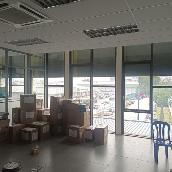Semi-D Factory for Sale in Kawasan Perindustrian Batu Caves (Batu Caves) - Peter Chong - Interior - PropertyGuru.com.my