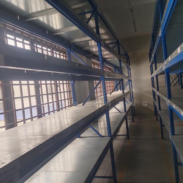 Semi-D Factory for Sale in Kawasan Perindustrian Batu Caves (Batu Caves) - Peter Chong - Interior - PropertyGuru.com.my