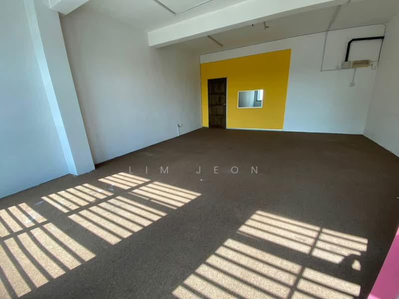 Shop / Office for Sale in Shah Alam (Selangor) - Lim Jeon - Interior - PropertyGuru.com.my