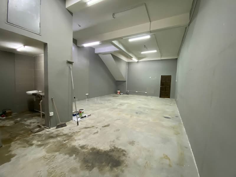 Shop / Office for Sale in Shah Alam (Selangor) - Lim Jeon - PropertyGuru.com.my