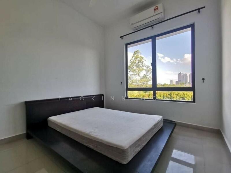 3-storey Terraced House for Sale in Setia Utama (Setia Alam) - Zackinn Hoi - Bedroom - PropertyGuru.com.my