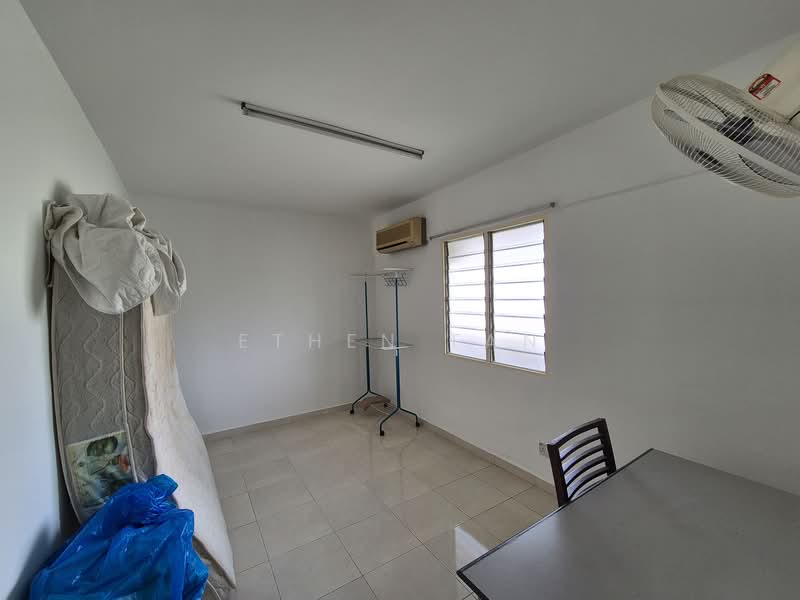 Flat for Rent at Desa Putra - Ethen Tan - Interior - PropertyGuru.com.my