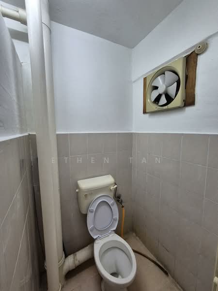 Flat for Rent at Desa Putra - Ethen Tan - Bathroom - PropertyGuru.com.my