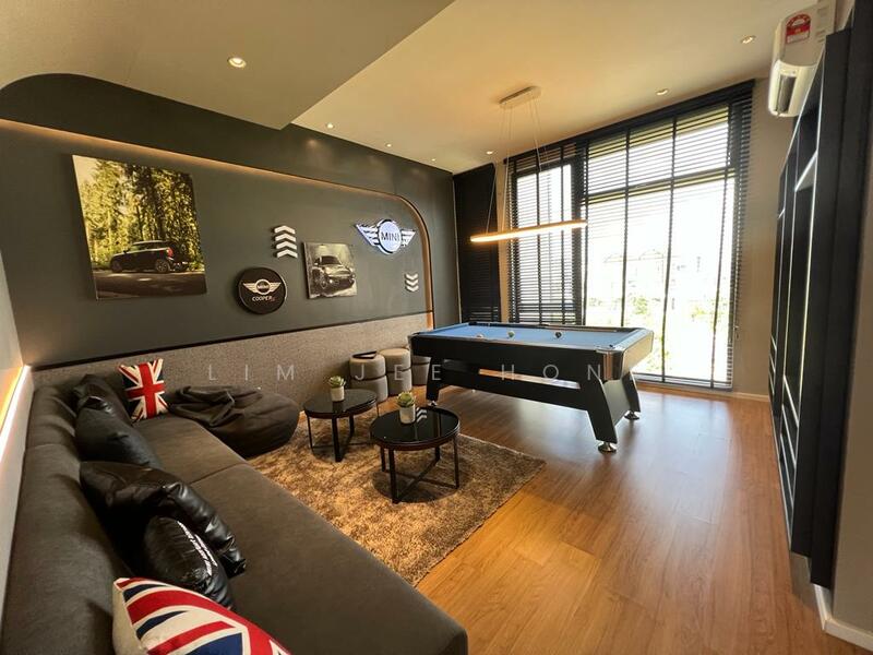 Semi-Detached House for Sale in Shah Alam (Selangor) - Lim Jee Hone - Living Room - PropertyGuru.com.my