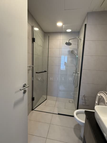 The Atrium untuk Untuk Disewa - RM 6,400 /bulan, Mac 2026 - Bathroom - PropertyGuru.com.my