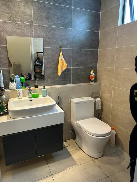 Setia City Residences untuk Untuk Dijual - RM 840,000, Apr 2026 - Master Bathroom - PropertyGuru.com.my