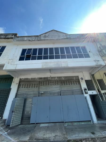 Shop for Sale in Seksyen 32 (Shah Alam) - Jonathan Lee - Exterior - PropertyGuru.com.my