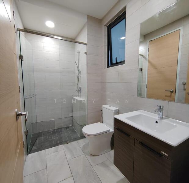 Condominium for Rent at Trinity Pentamont - TOMMY TAN - Bathroom - PropertyGuru.com.my