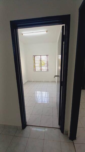 Pangsapuri untuk Dijual di Pangsapuri Mutiara Subang - WP Kue - Interior - PropertyGuru.com.my