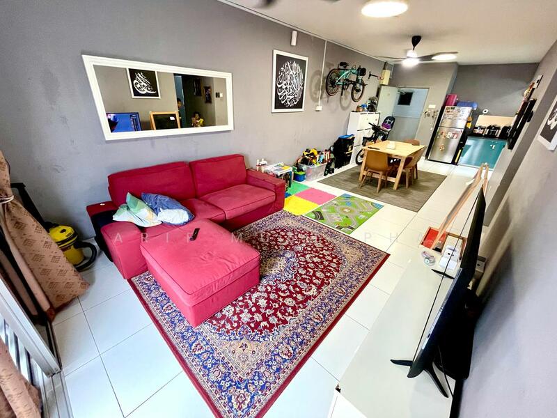 Apartment for Sale at Gapura Bayu - Arif Mustapha - Living Room - PropertyGuru.com.my
