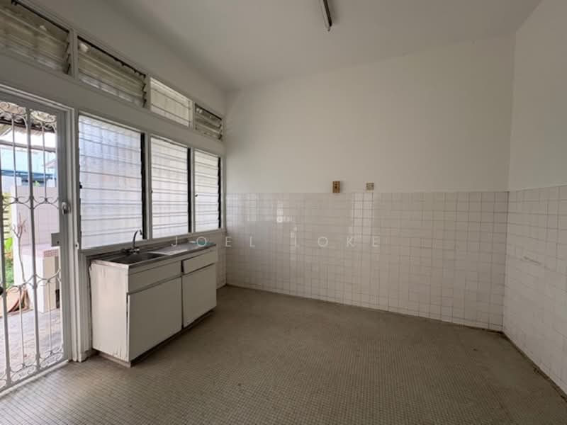 2-storey Terraced House for Sale in Damansara Heights (Kuala Lumpur) - Joel Loke - Kitchen - PropertyGuru.com.my