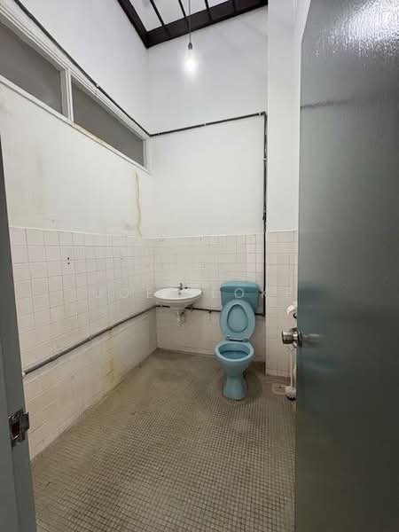 2-storey Terraced House for Sale in Damansara Heights (Kuala Lumpur) - Joel Loke - Bathroom - PropertyGuru.com.my