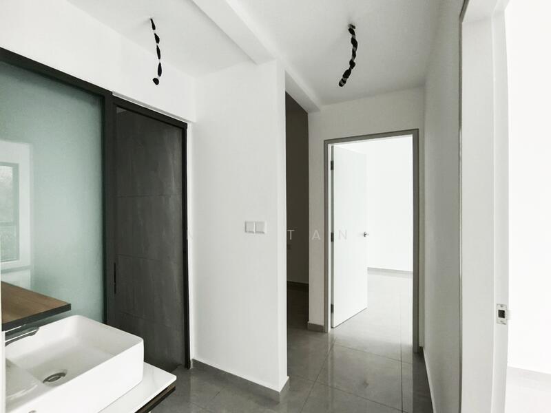 Service Residence for Sale at Savana @ Utropolis - May Tan - Corridor - PropertyGuru.com.my