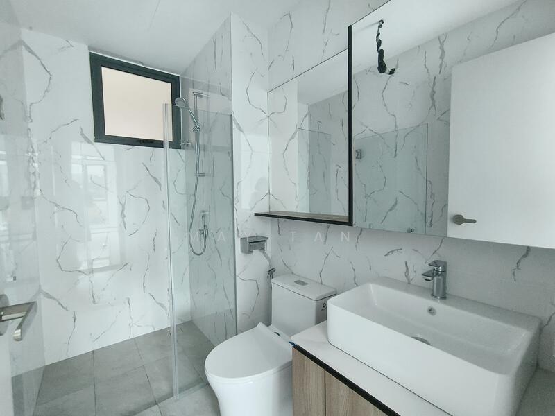 Service Residence for Sale at Savana @ Utropolis - May Tan - Bathroom - PropertyGuru.com.my