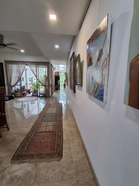 dining area & corridor lead to living ar