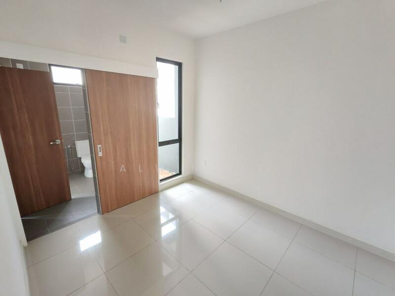 2-storey Terraced House for Sale in Bandar Bukit Raja (Klang) - Alwin Lee - Bathroom - PropertyGuru.com.my