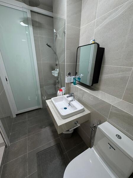 Kondominium untuk Disewa di Codrington Residence - Lim Eunice - Bathroom - PropertyGuru.com.my