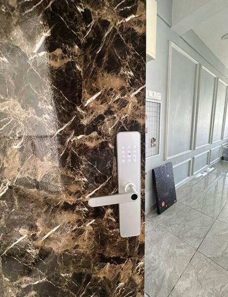 Cluster House for Sale in Taman Austin Heights (Tebrau) - William Tay - Corridor - PropertyGuru.com.my