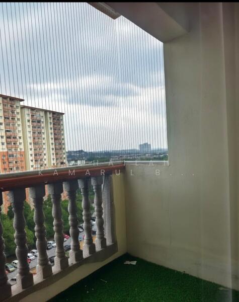 Untuk Disewa - Sri Dahlia