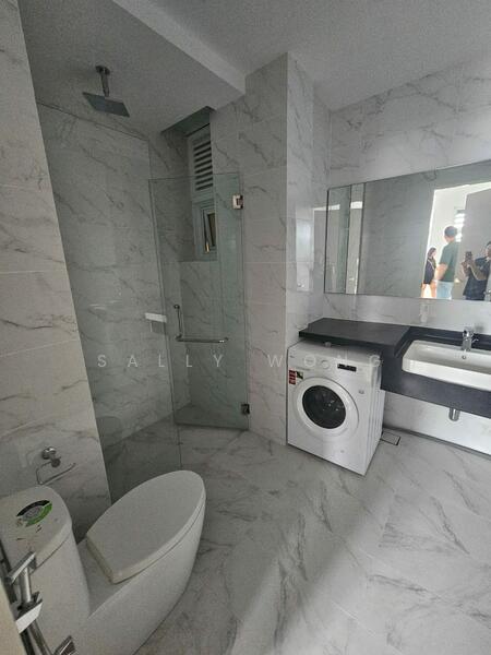 Service Residence for Sale at Met 1 Residences - Sally Wong - Bathroom - PropertyGuru.com.my