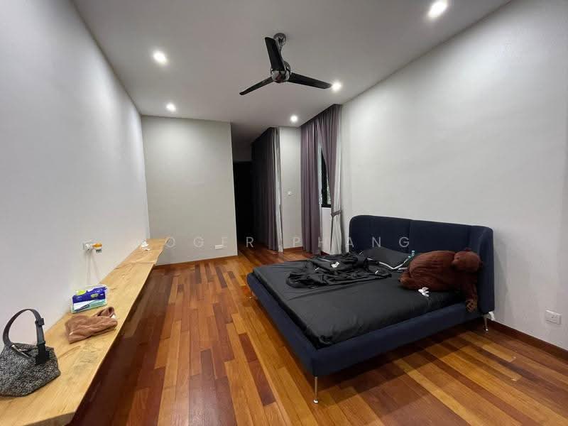 Bungalow House for Sale in Subang Jaya (Selangor) - Roger Phang - Bedroom - PropertyGuru.com.my
