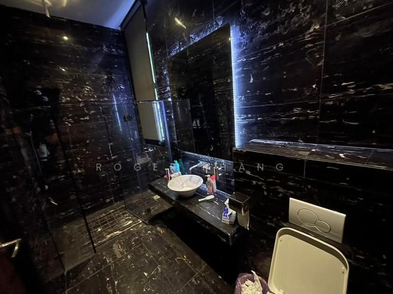 Bungalow House for Sale in Subang Jaya (Selangor) - Roger Phang - Bathroom - PropertyGuru.com.my