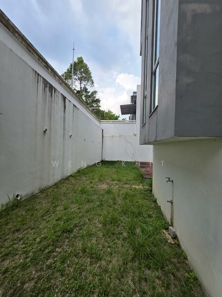Twin Villa for Sale in Ampang (Kuala Lumpur) - Weng Khit - Exterior - PropertyGuru.com.my