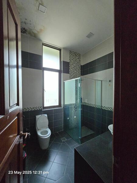 Bungalow for Sale in Country Heights Damansara (Kuala Lumpur) - HK Lee - Bathroom - PropertyGuru.com.my