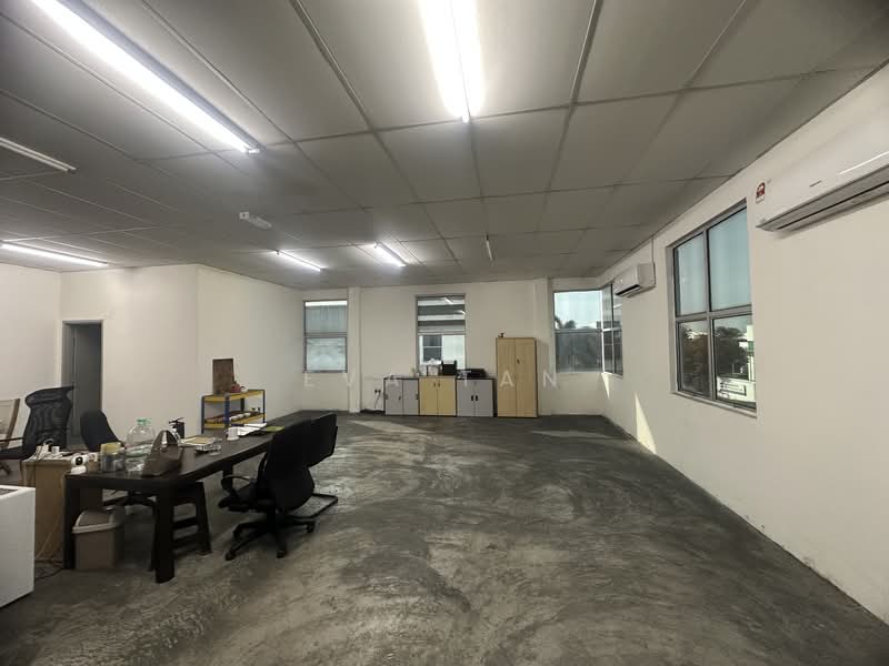 Factory for Rent in Ulu Tiram (Johor) - Eva Tan - Interior - PropertyGuru.com.my