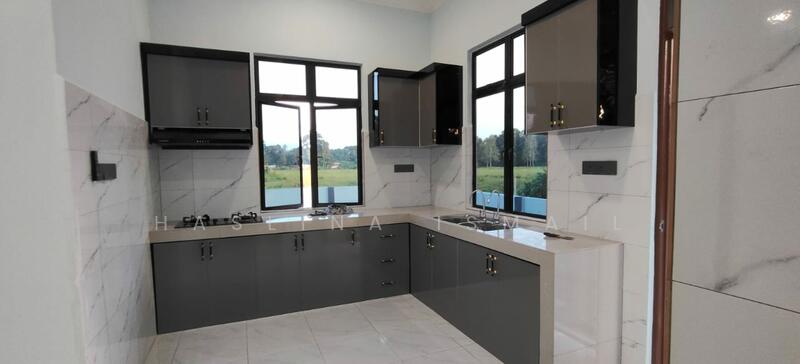 Bungalow for Sale in Chetok (Kelantan) - Haslina Ismail - Kitchen - PropertyGuru.com.my
