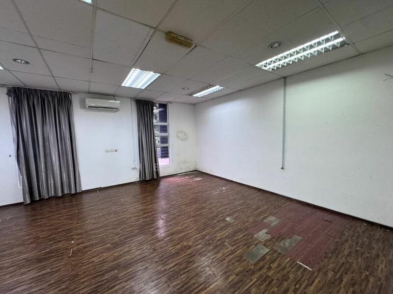 Office for Rent in Taman Gembira (Klang) - Sheryl Ng - Interior - PropertyGuru.com.my