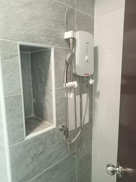 KSL Residence 2 @ Kangkar Tebrau untuk Untuk Dijual - RM 465,000, Feb 2026 - Bathroom - PropertyGuru.com.my