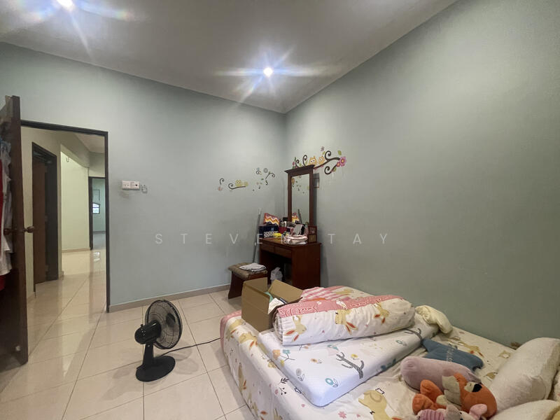 Rumah Teres untuk Dijual di Taman Desa Aman (Cheras) - Steven Tay - Bedroom - PropertyGuru.com.my