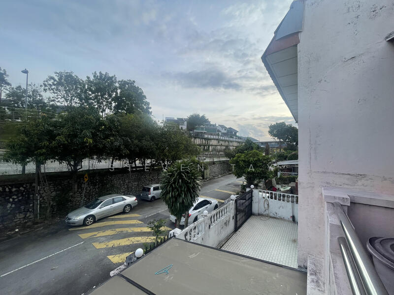 Rumah Teres untuk Dijual di Taman Desa Aman (Cheras) - Steven Tay - Exterior - PropertyGuru.com.my