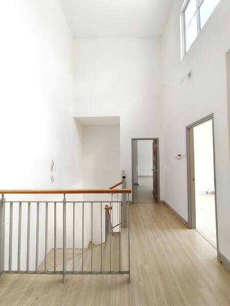 Corridor Family Area