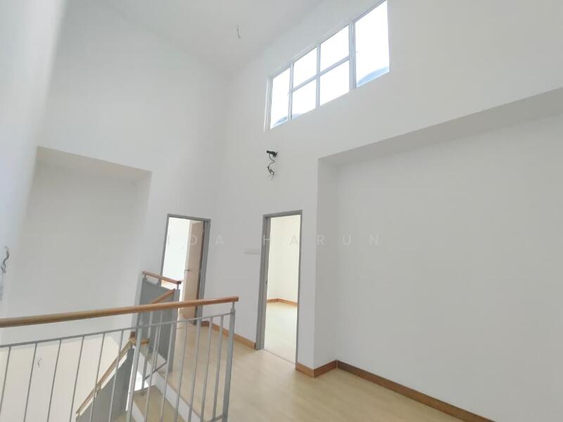 Top Window For Natural Lighting