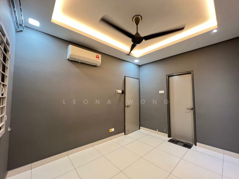 Koi Suites untuk Untuk Dijual - RM 330,000, Feb 2026 - Interior - PropertyGuru.com.my