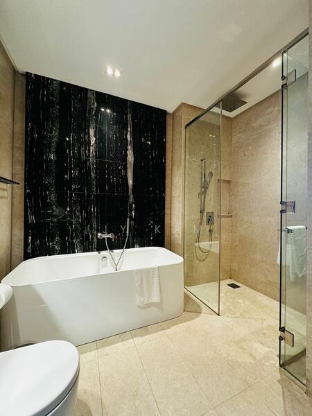 Damansara City Residency (DC Residensi) untuk Untuk Disewa - RM 6,500 /bulan, Mac 2026 - Bathroom - PropertyGuru.com.my