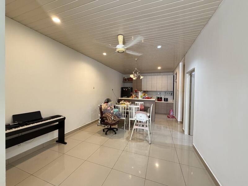 Cluster House for Sale in Taman Adda Heights (Tebrau) - Lifen . - Dining area - PropertyGuru.com.my