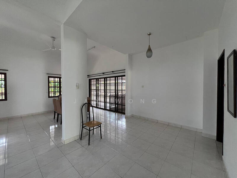 Bungalow for Sale in Bandar Putra (Kulai) - Jax Wong - Living Room - PropertyGuru.com.my