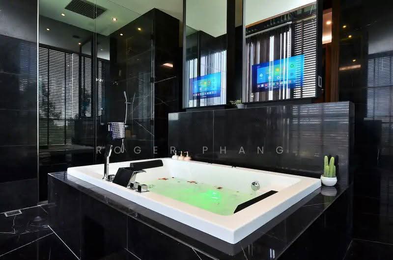 Bungalow House untuk Dijual di Subang Jaya (Selangor) - Roger Phang - Bathroom - PropertyGuru.com.my