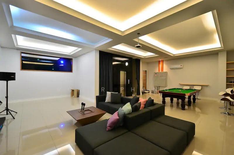 Bungalow House untuk Dijual di Subang Jaya (Selangor) - Roger Phang - Living Room - PropertyGuru.com.my