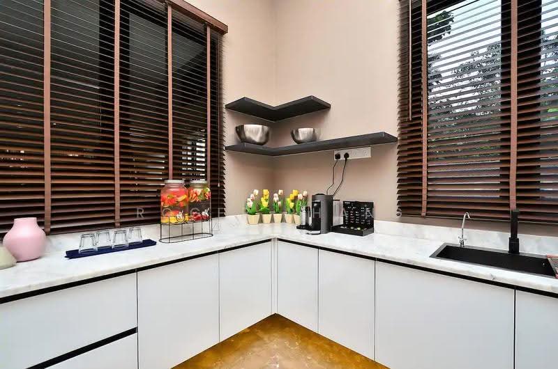 Bungalow House untuk Dijual di Subang Jaya (Selangor) - Roger Phang - Kitchen - PropertyGuru.com.my