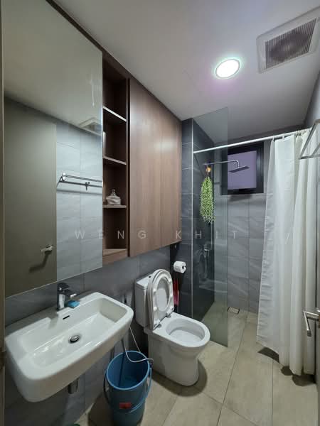 Condominium for Rent at Bennington Residences @ SkyArena - Weng Khit - Bathroom - PropertyGuru.com.my