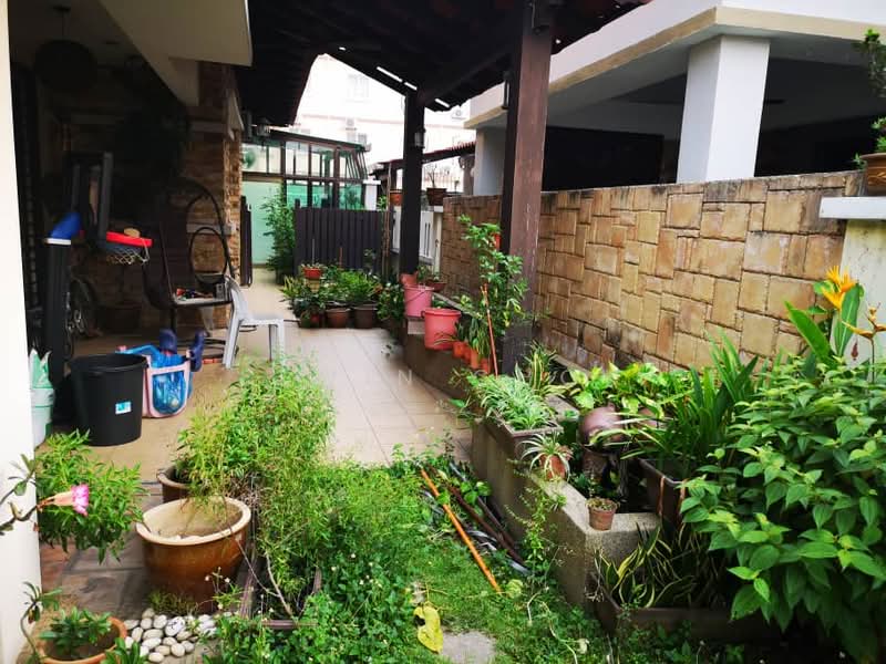Semi-Detached House for Sale in Bandar Bukit Tinggi (Klang) - Elwin Chok - Exterior - PropertyGuru.com.my