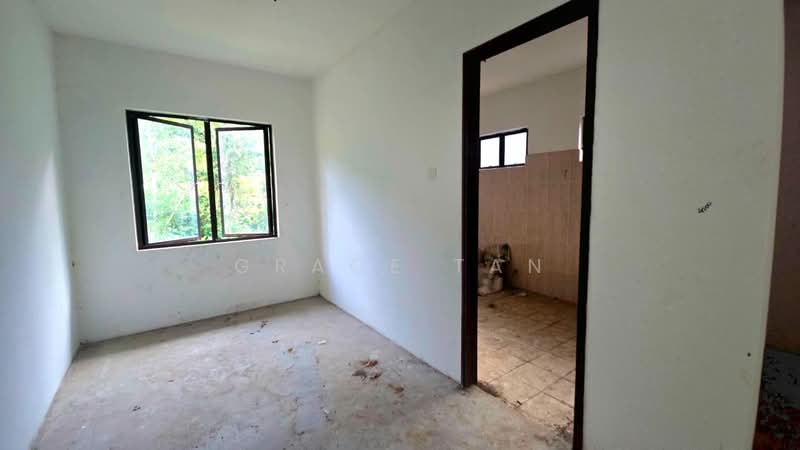 Residential Land for Sale in Seri Kembangan (Selangor) - Grace Tan - Interior - PropertyGuru.com.my